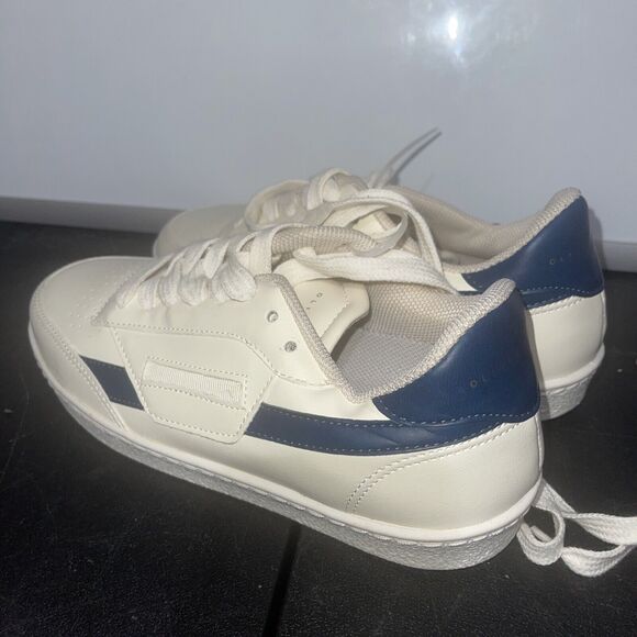 Oliver Cabell - Vegan Low Ocean Sneakers Size 36 Blue Eu Size made In Italy - Picture 1 of 8